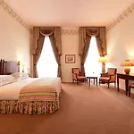 Pousada Queluz Hotel