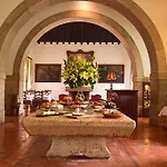 Hotel Pousada Queluz 4*