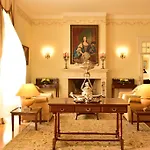 Hotel Pousada Queluz 4*