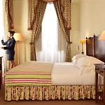 Pousada Queluz Hotel 4*