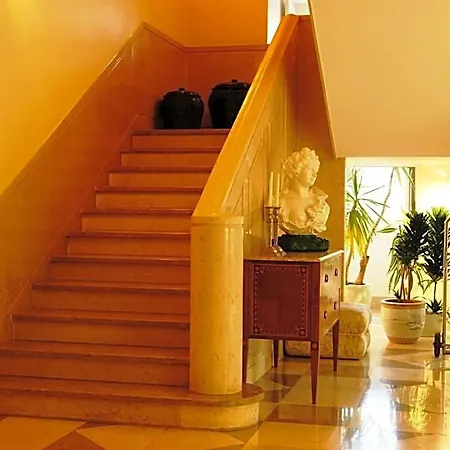 Hotel Pousada Queluz 4*