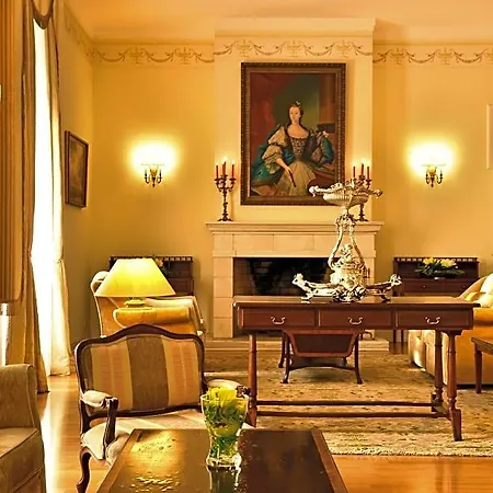 Pousada Queluz Hotel