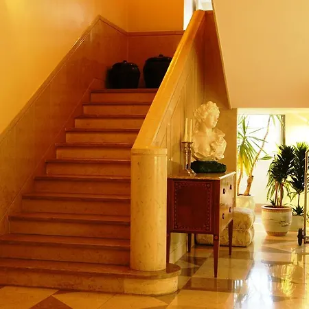 Pousada Queluz Hotel 4*