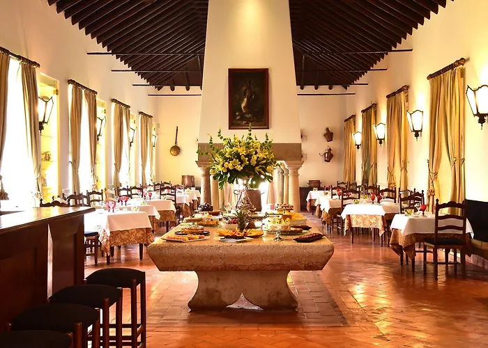 Palacio De Hotel Queluz